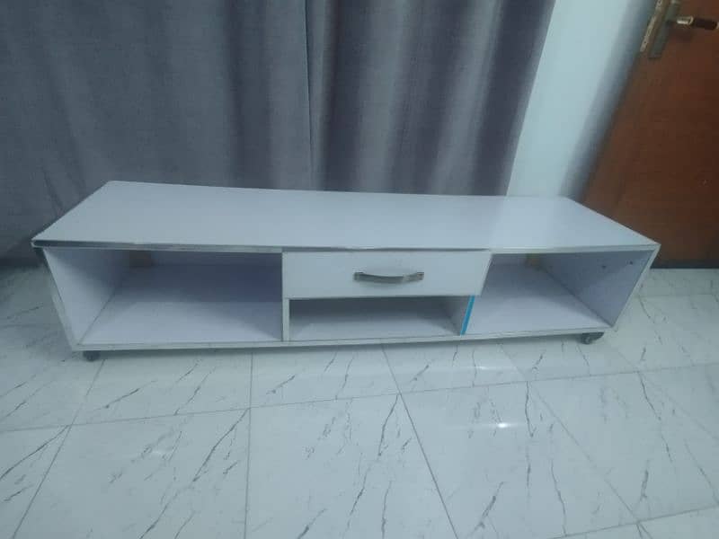 TV console 0