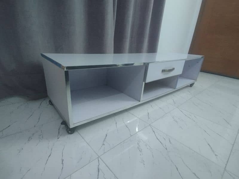 TV console 1