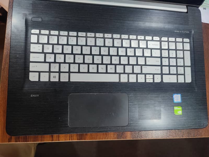 HP Envy M7 N109dx 6th Gen Ci7 8GB RAM, 256 SSD, 2GB Nvidia 940M B&O S 2