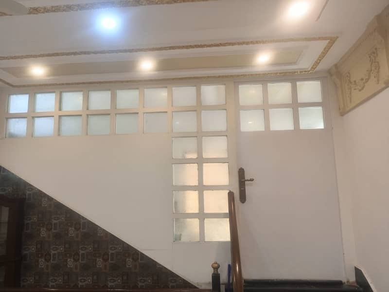 Corner Seprate Gate One Kanal Upper Portion Available For Rent 7