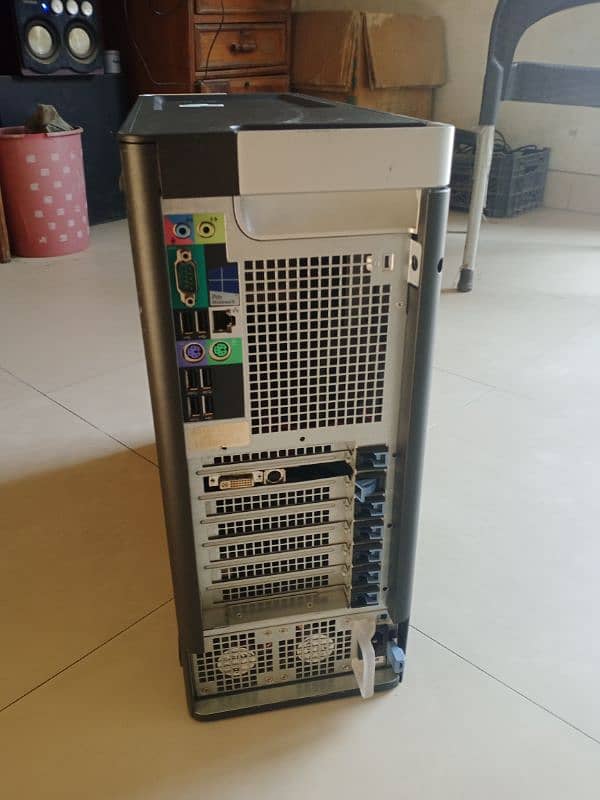 Dell Octa Core 8GB Ram 320GB HDD 3
