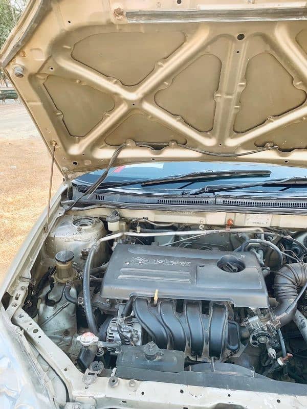 Toyota Corolla Automatic own engine 2