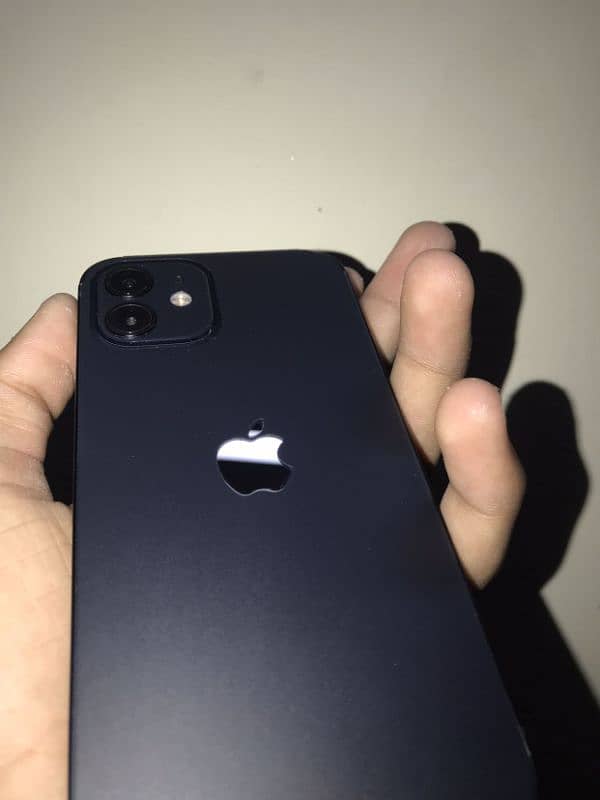 Iphone 12 FACTORY UNLOCK Brand New condition 3