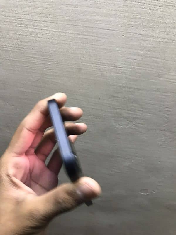 Iphone 12 FACTORY UNLOCK Brand New condition 5
