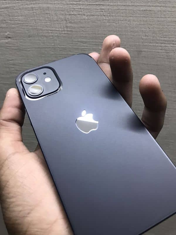 Iphone 12 FACTORY UNLOCK Brand New condition 7