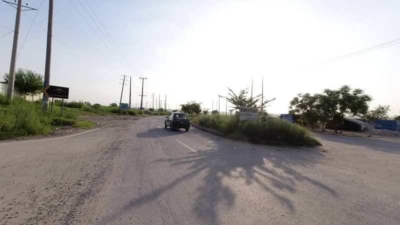 Perfect 1800 Square Feet Residential Plot In I-15/1 For sale 0