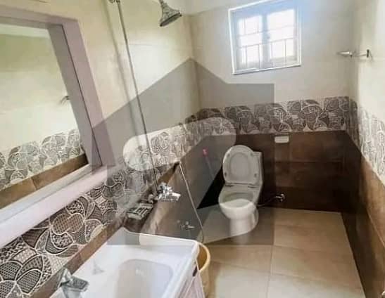 I-8 1 Kanal Upper Portion Up For Rent 4