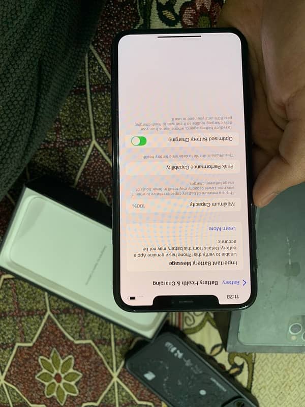 iphone 11 pro max ,256gb 6