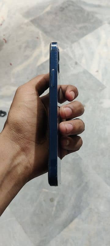 IPHONE 12 FACTORY UNLOCKED 1