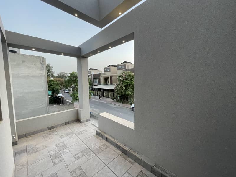 Brand New 10 Marla House For Sale In Janiper Block Sector C Bahria Town Lahore 2