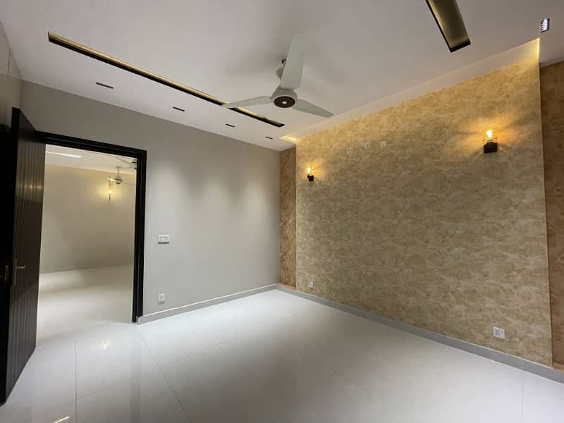 Brand New 10 Marla House For Sale In Janiper Block Sector C Bahria Town Lahore 11