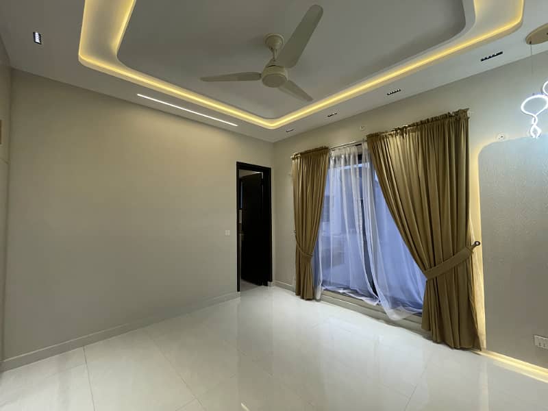 Brand New 10 Marla House For Sale In Janiper Block Sector C Bahria Town Lahore 12