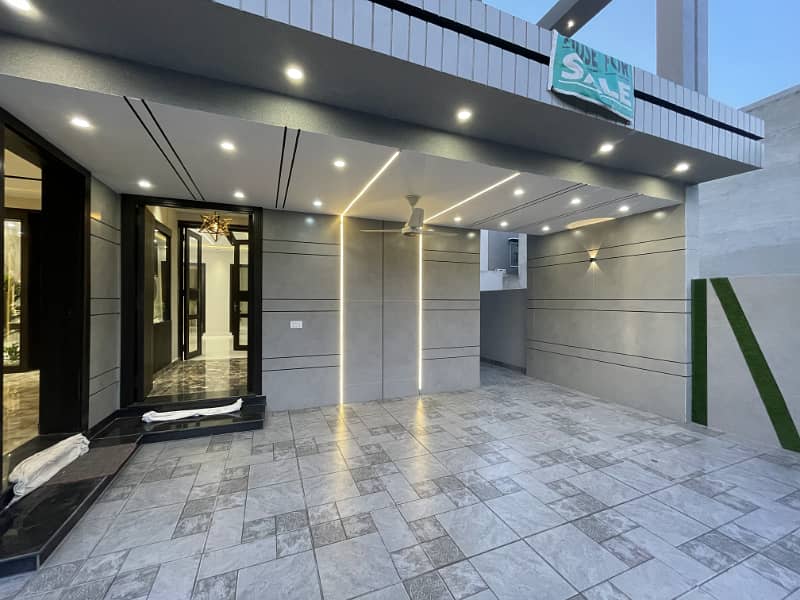 Brand New 10 Marla House For Sale In Janiper Block Sector C Bahria Town Lahore 16