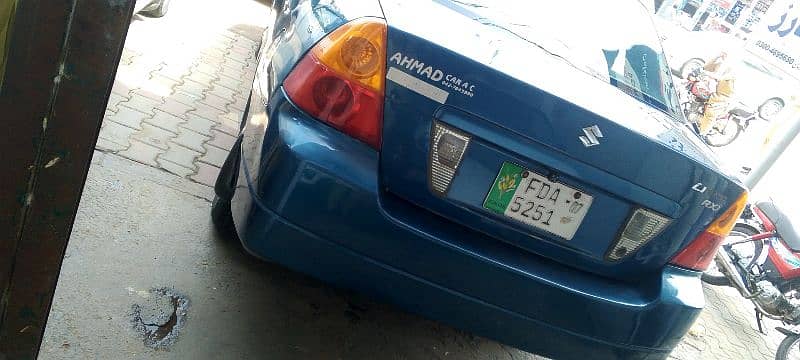 Suzuki Liana 2007 3