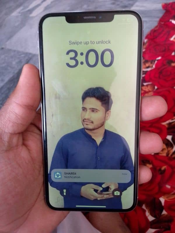 iphone xs max 1