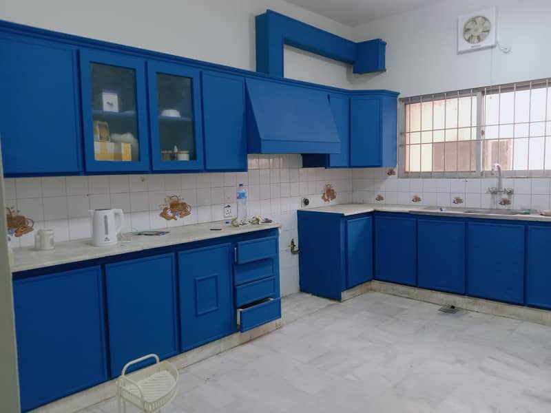 F-11/4: Double Unit House, Size 500 Yards, Dimension = 5090, Margalla Facing, CDA Transfer, Demand 15.75 Crores. 11