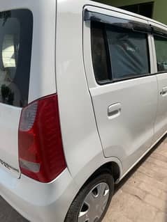 Suzuki Wagon R 2015 with unique number plate