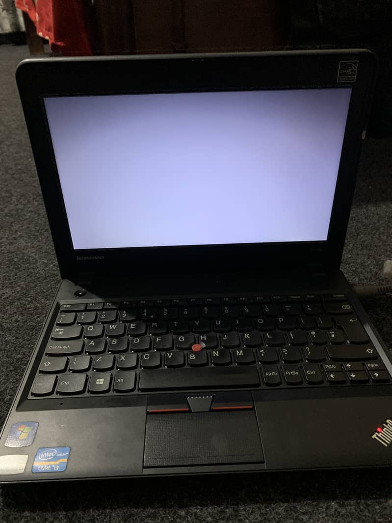 Lenova Thinkpad COREi3 64bit 10