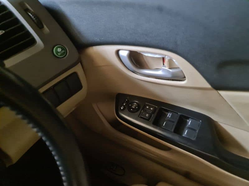 Honda Civic VTi Oriel Prosmatec 2015 16