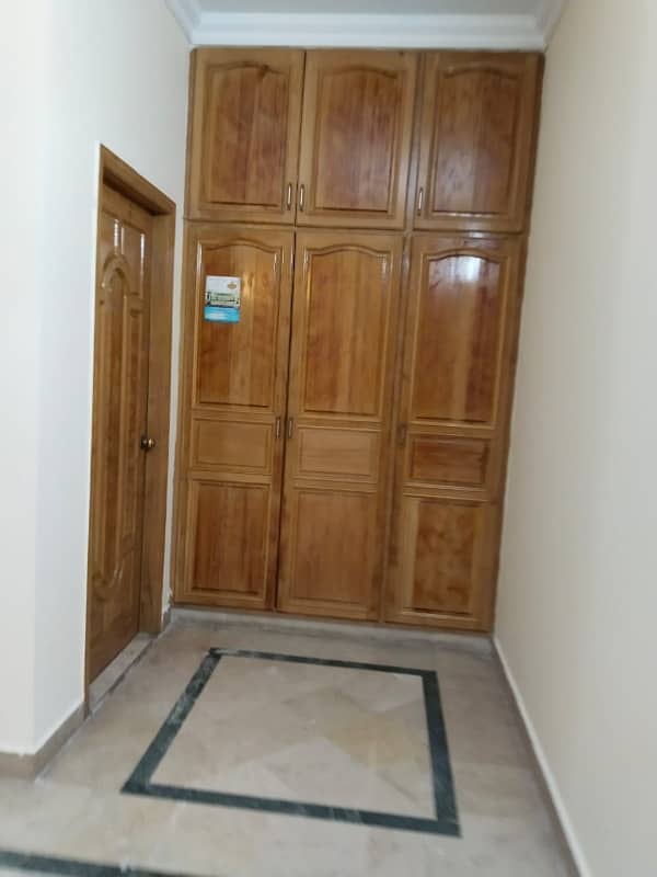 1 Kanal Spacious Upper Portion Available In I-8 For Rent 6