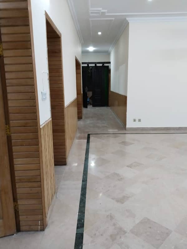 1 Kanal Spacious Upper Portion Available In I-8 For Rent 11