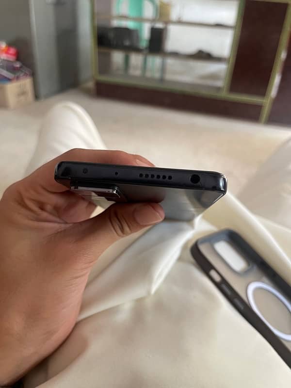 Redmi note 11 pro 5G All ok 128 gb PTA aproved 4