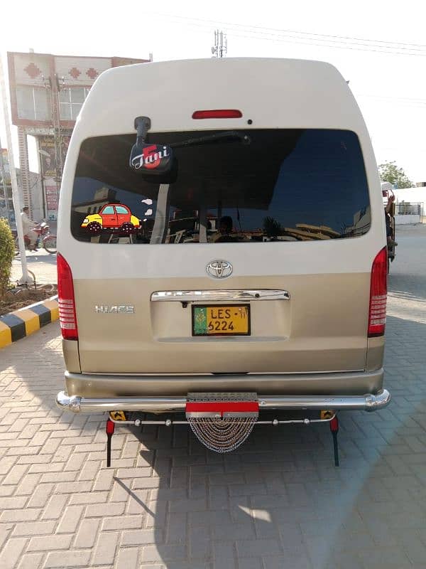 TOYOTA HIACE  224 5