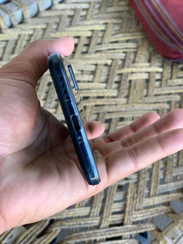 V23e used like new 1