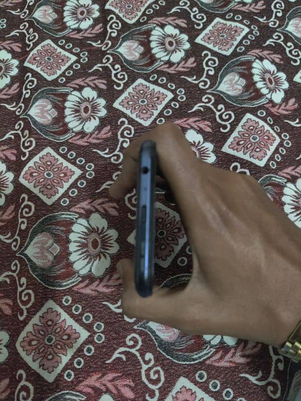 one plus N100 7