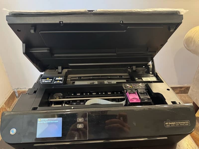 HP Deskjet colour ink advantage 4515 Model (03057530000) 5