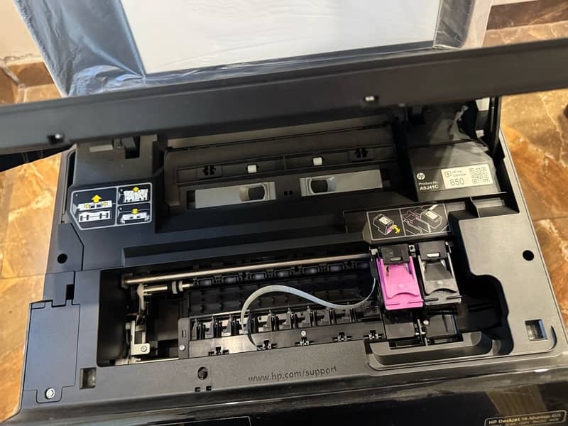 HP Deskjet colour ink advantage 4515 Model (03057530000) 12