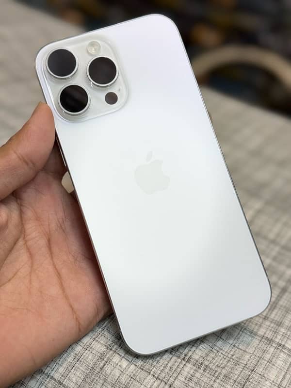 Iphone 16 pro max White-just box open 256 gb Jv 0