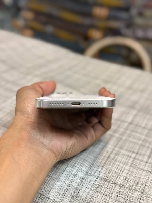 Iphone 16 pro max White-just box open 256 gb Jv 4
