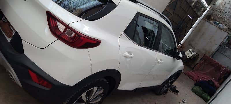 KIA STONIC 2022 2