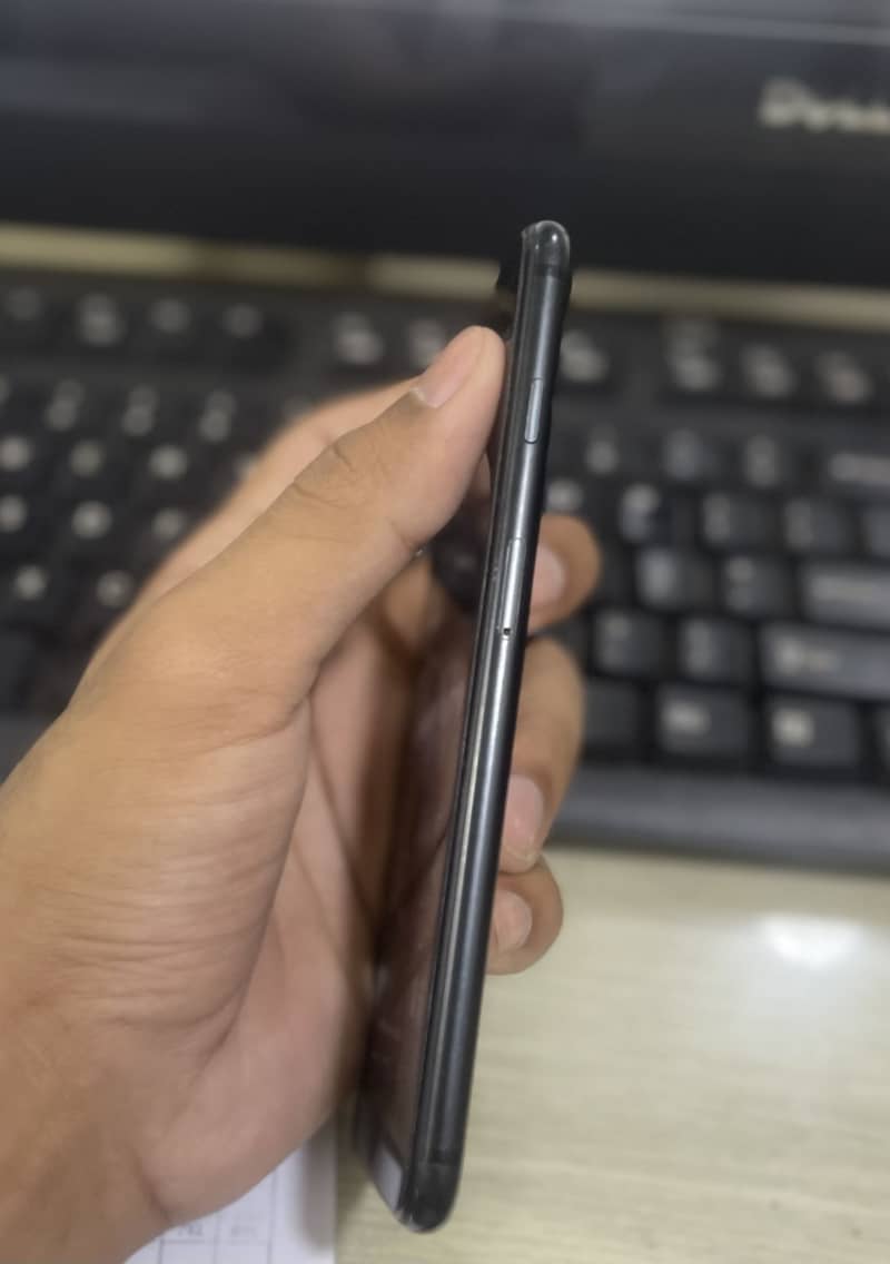 IPhone 7 Plus 128GB 4