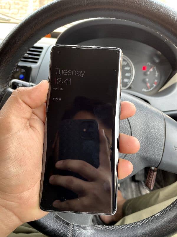 one plus 8 5G 128GB No shade no Line Waterpack 1