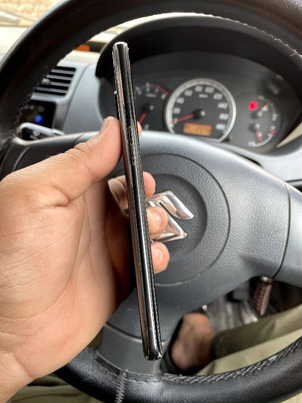 one plus 8 5G 128GB No shade no Line Waterpack 2