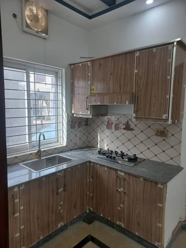 3 Marla corner house available for sale in Rehmat park near central park housing scheme 9