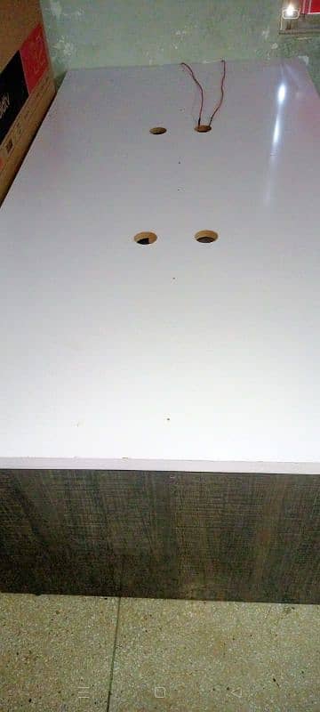 office table with side table new condition 0