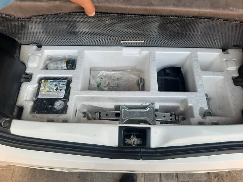Suzuki Alto VX 2022 AC Installed Geniune Condition 3