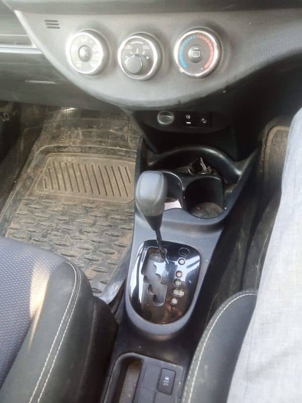 Toyota Vitz F Safety Edition III 2018 PUSH Start 10