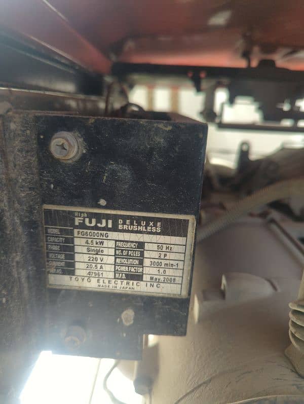 Fuji deluxe generator 4.5 kv 4