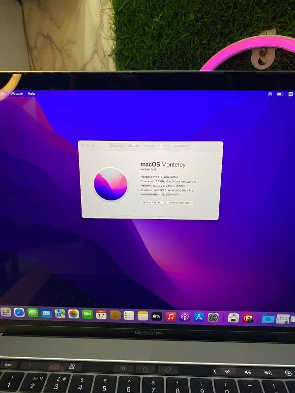 Apple MacBook Pro 2016 |15Inch | Core i7| 16GB256 | TouchBar  Touch id 4