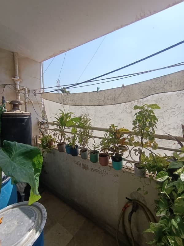 Flat Available For Sale in Gulshan e Maymar 0