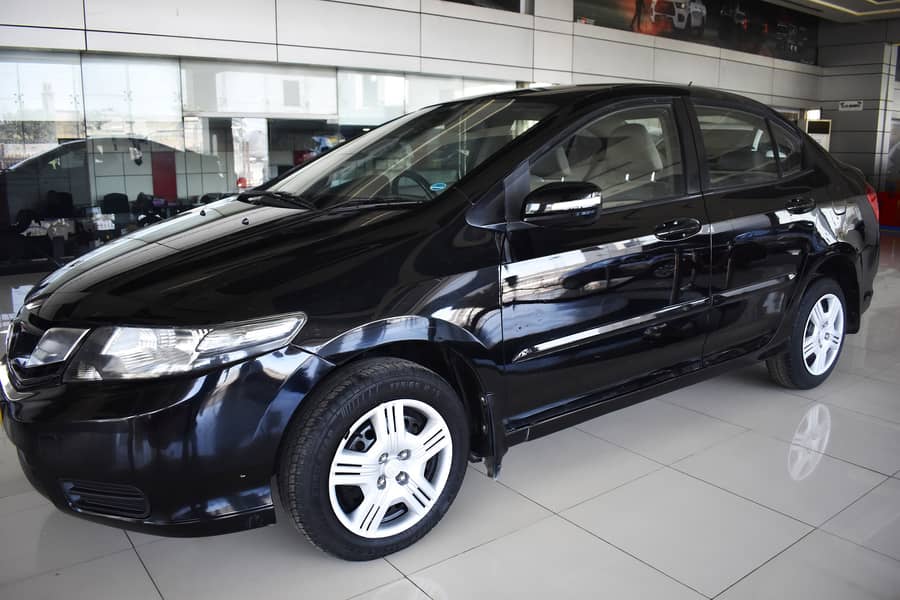 Honda City 1.3 Manual i-Vtec 2017 – Immaculate Condition! 4