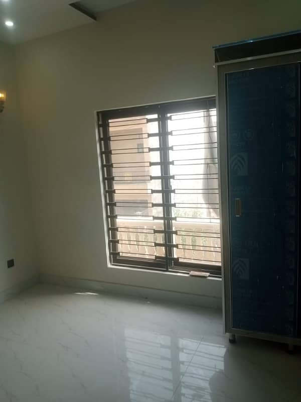 5 Marla Brand New Double Story Prime Location House in Topaz Block Parkview City Lahore 10