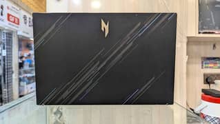 Acer Nitro V15 Ci7 13th - RTX 4050 - Box