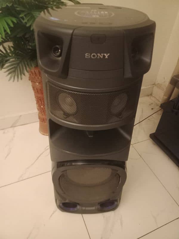 Sony ka speaker hai new speaker hai 4