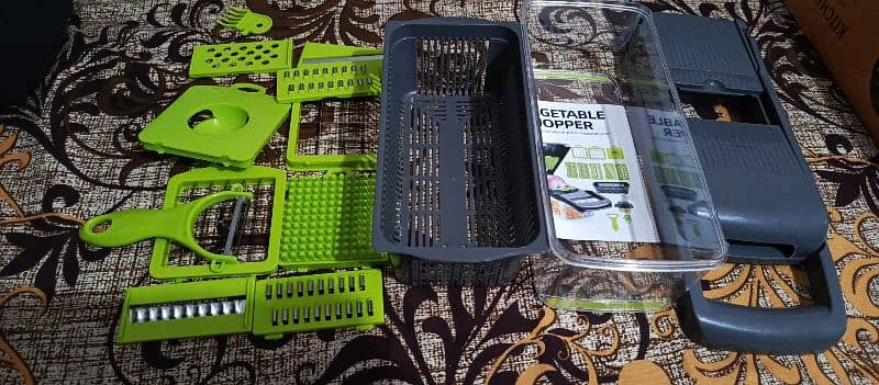16 PCs veggies slicer 3