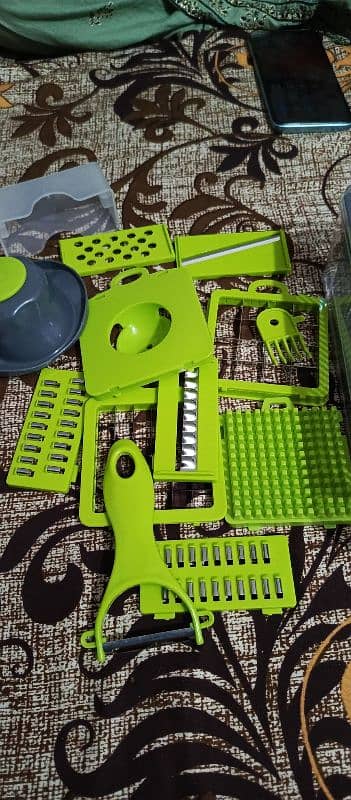 16 PCs veggies slicer 4
